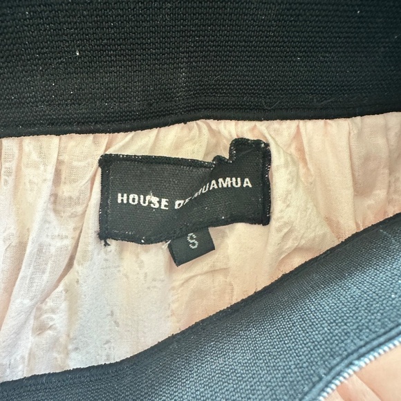 House of Mua Mua Tulle and Feather Skirt Size Small - Picture 2 of 2